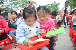 Trường học khu vực miền Trung hồi sinh sau lũ lụt 